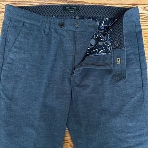 Ted Baker Rivmay Slim Fit Textured Dress Pants 32R Gary/Blue. Used a few times